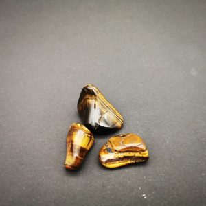 Tigrovo oko - Ročni kamen