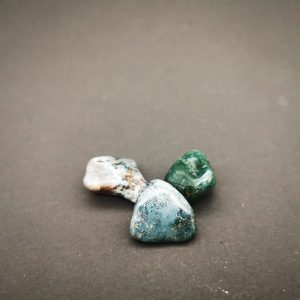 Mahovni ahat - Ročni kamen